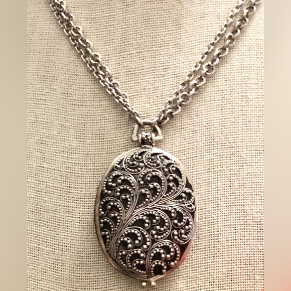 LOIS HILL Sterling Silver Quadruple Strand Double Sided Locket Toggle Necklace - Picture 8 of 17